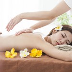 Asian women are feeling comfortably massaged